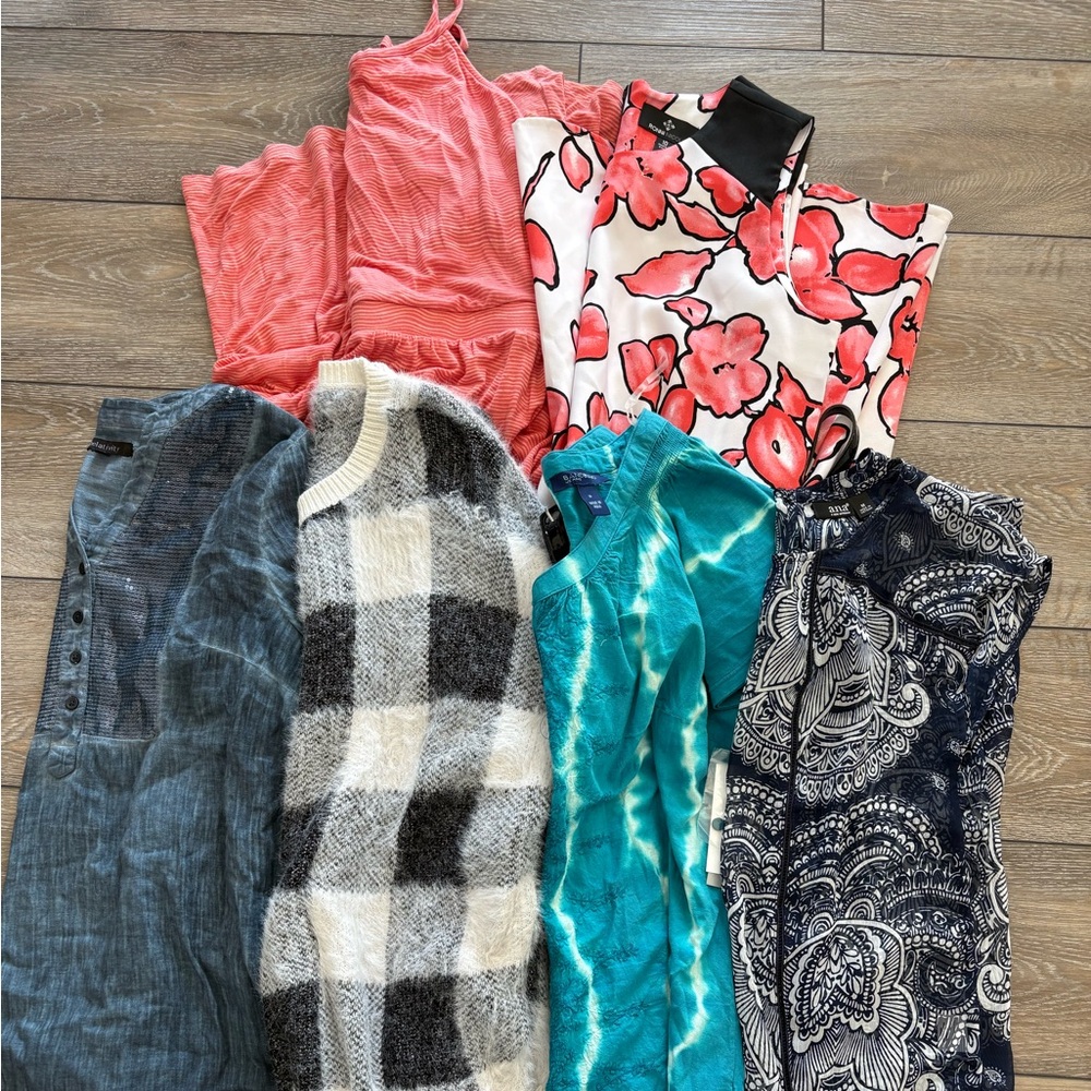 Lot of Women's M Dresses and Tops